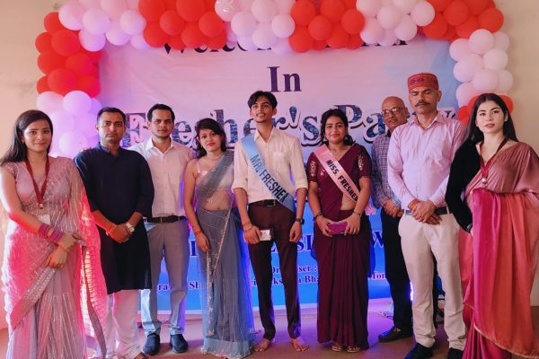 जीवाजी विश्वविद्यालय में फ्रेशर पार्टी की धूम