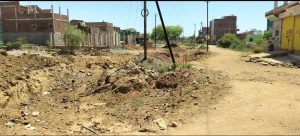 वार्ड 18 में खुदा पड़ा नाला