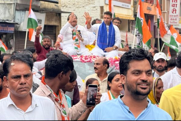 मोहन सरकार के गुंडागर्दी के खिलाफ प्रदेश में भड़का जन आक्रोश, रतलाम से उठी गूंज- वोट चोर गद्दी छोड़ !