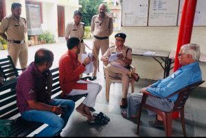 शराब की दुकान पर आयोग की टिप्पणी