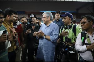 पत्रकारों से संवाद