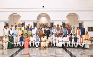 राष्ट्रपति भवन में सांसद चौधरी