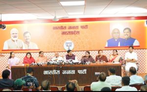 मुख्यमंत्री और अध्यक्ष की प्रेश वार्ता