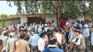 अतिक्रमण विरोधी कार्रवाई